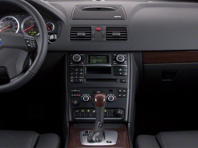 2010 Volvo XC90 3.2