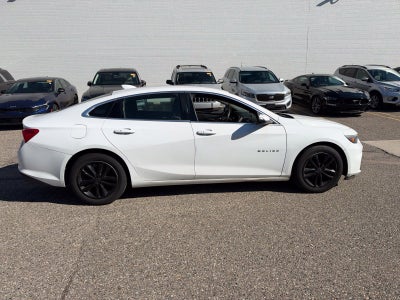 2017 Chevrolet Malibu LT 1LT