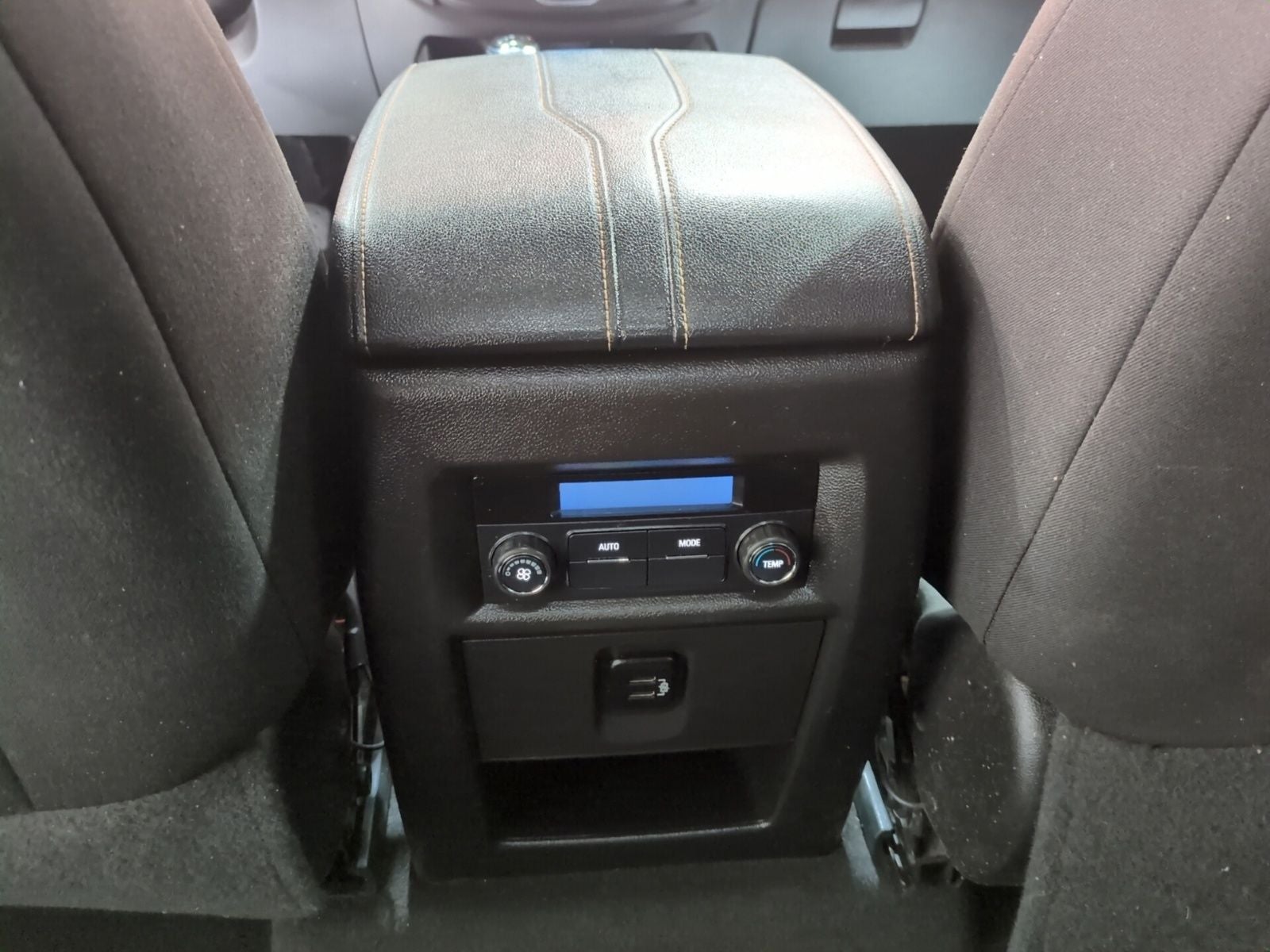2018 Chevrolet Traverse LT Cloth w/1LT