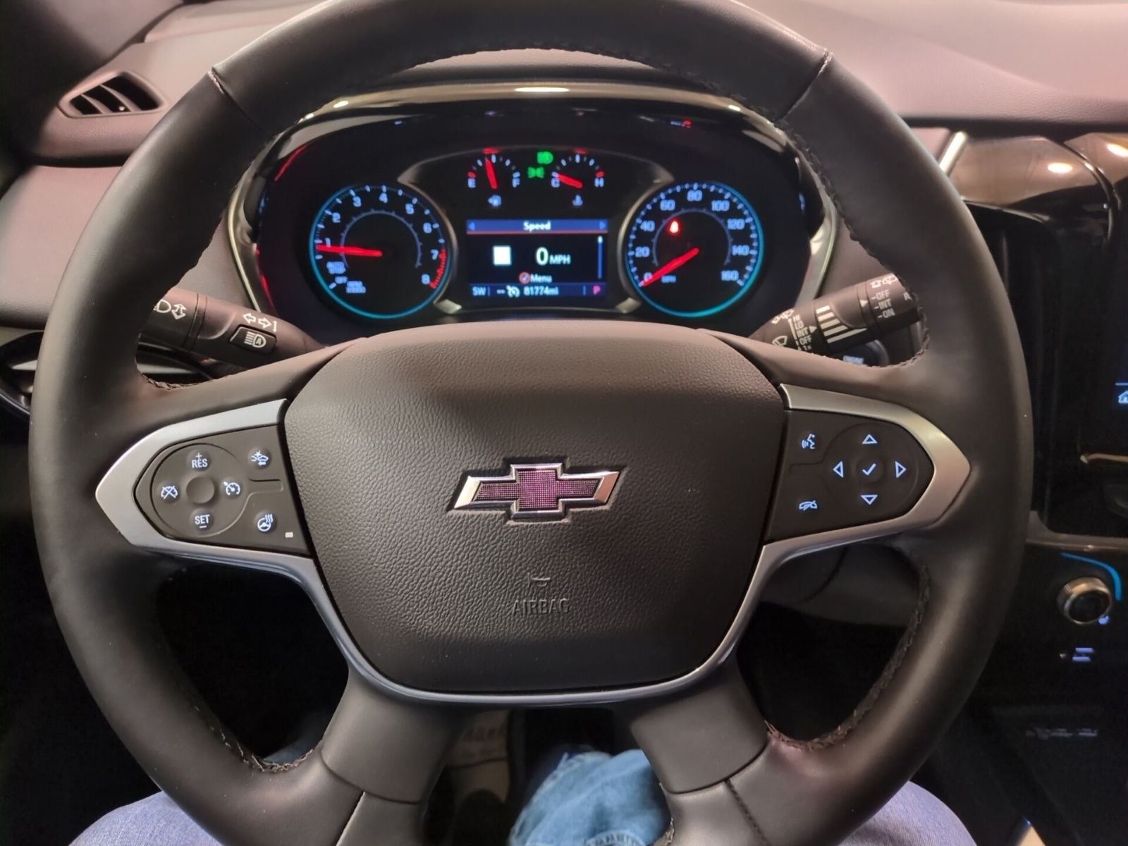 2023 Chevrolet Traverse RS