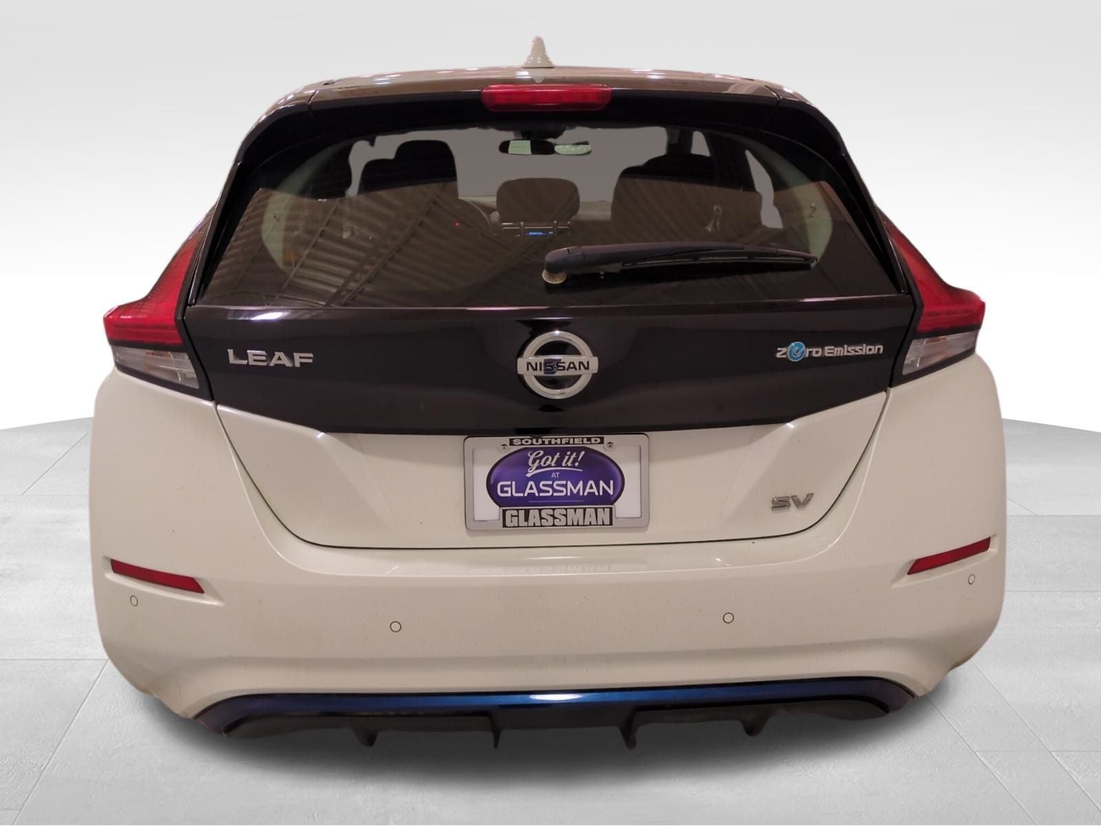 2022 Nissan Leaf SV