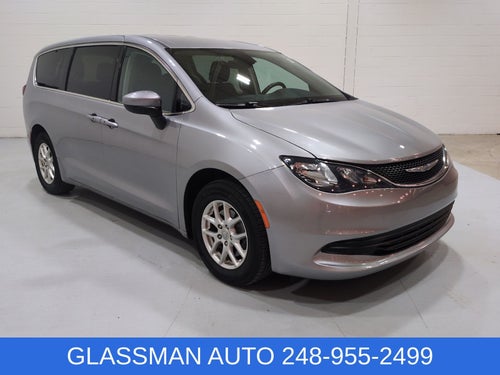 2017 Chrysler Pacifica Touring