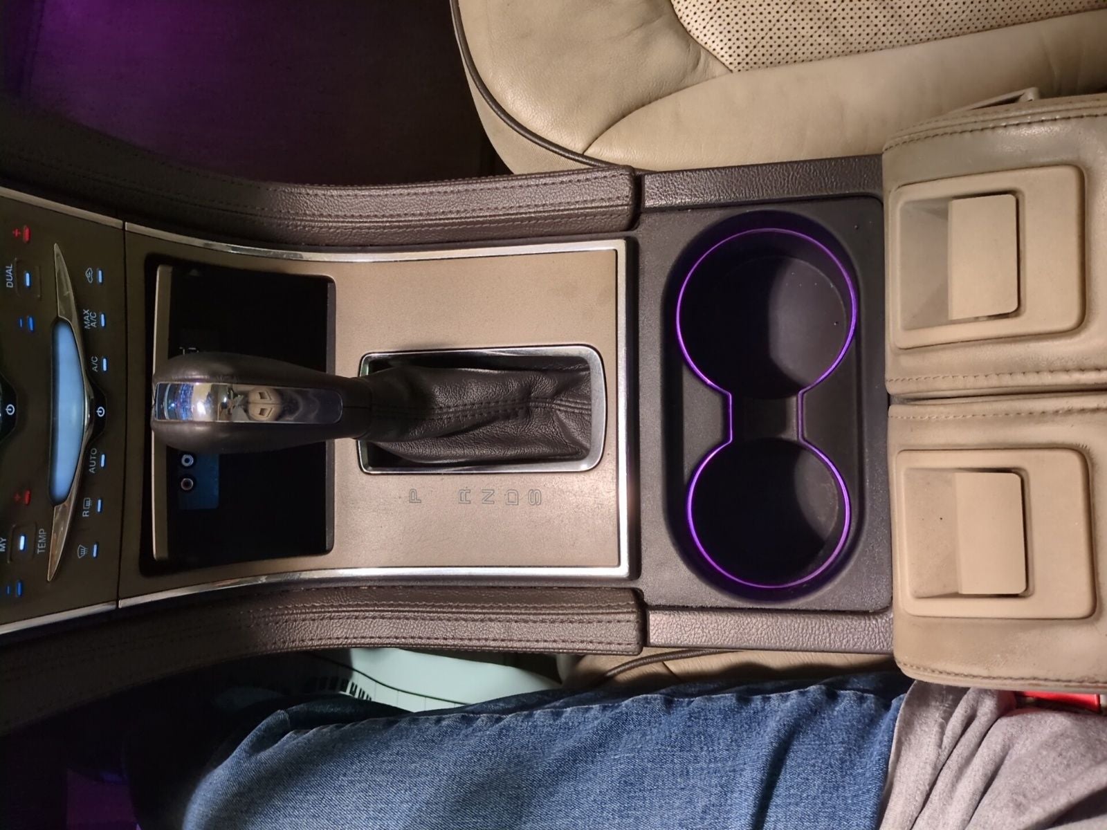 2013 Lincoln MKX Base