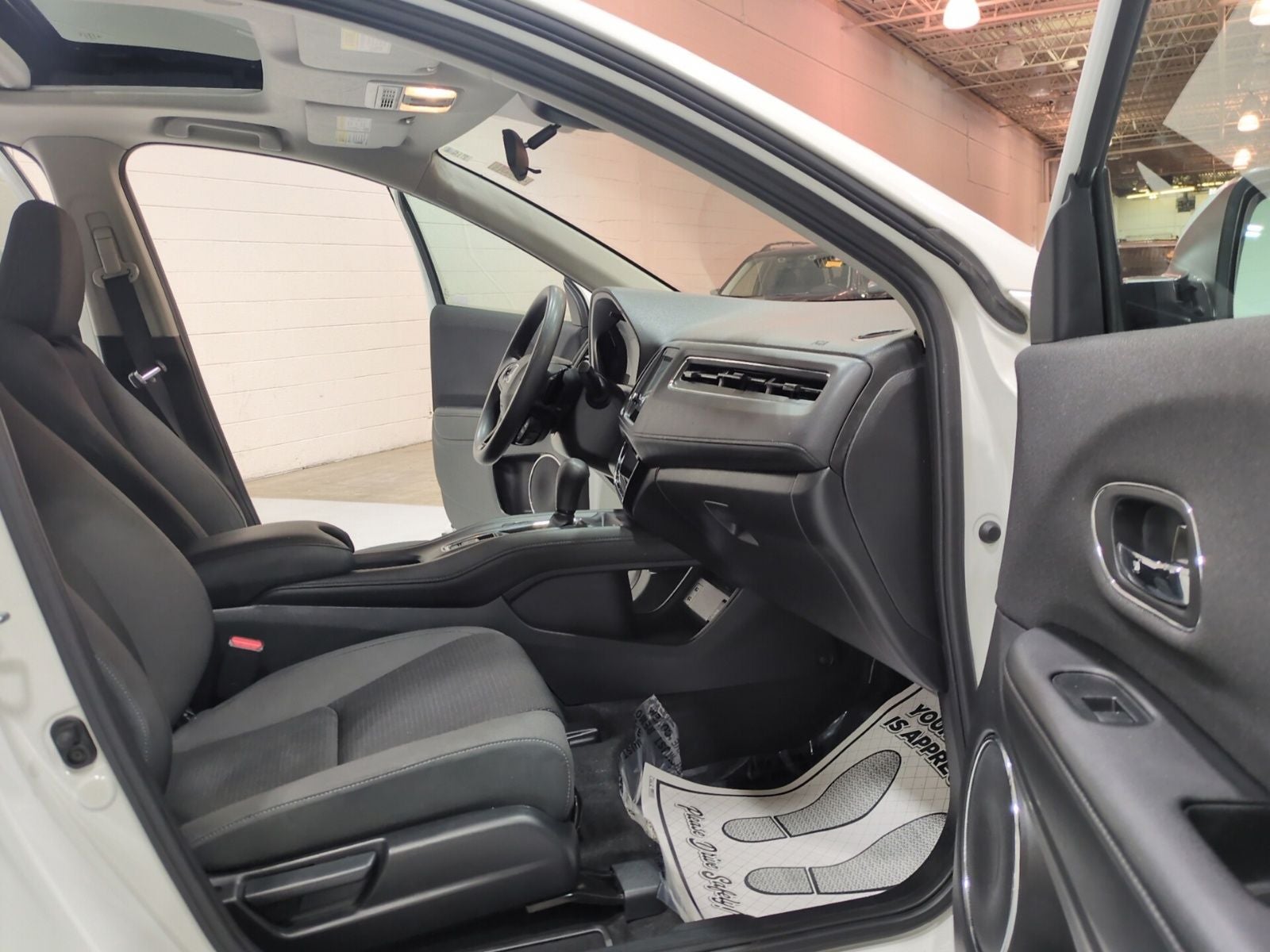 2022 Honda HR-V EX