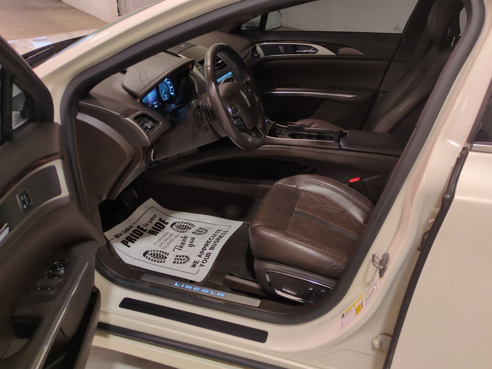 2015 Lincoln MKZ Black Label