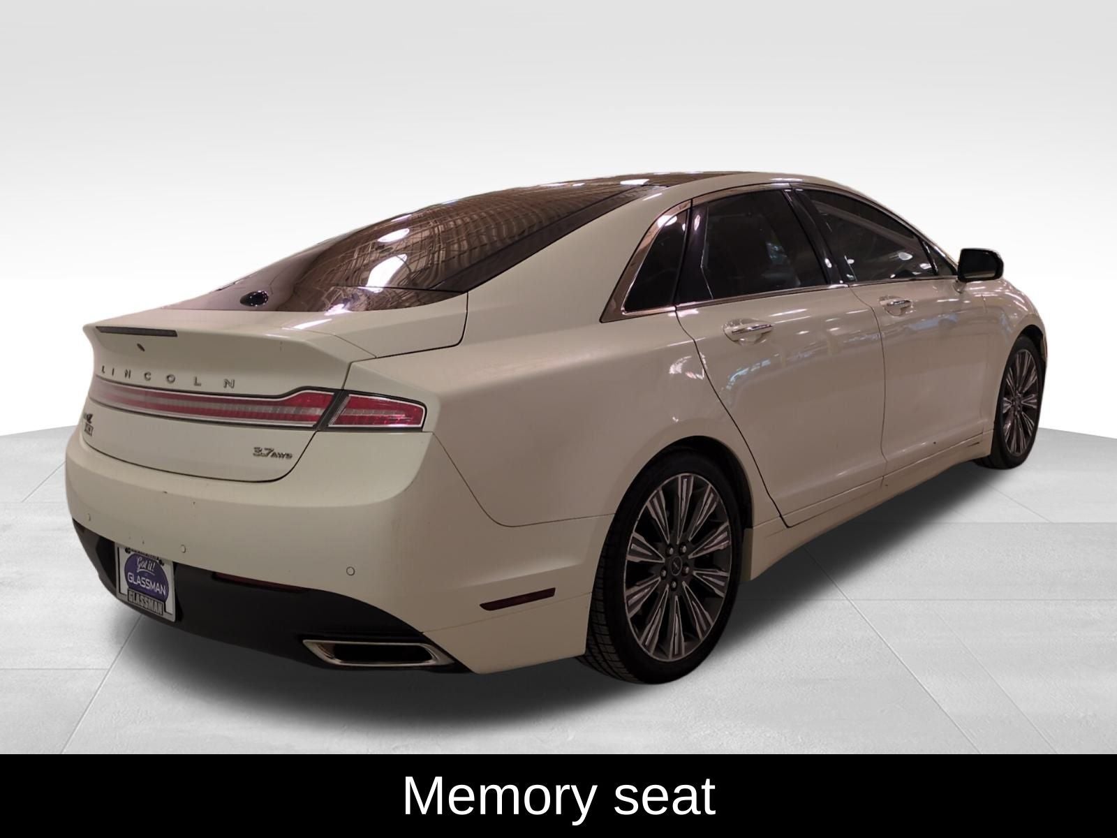 2015 Lincoln MKZ Black Label