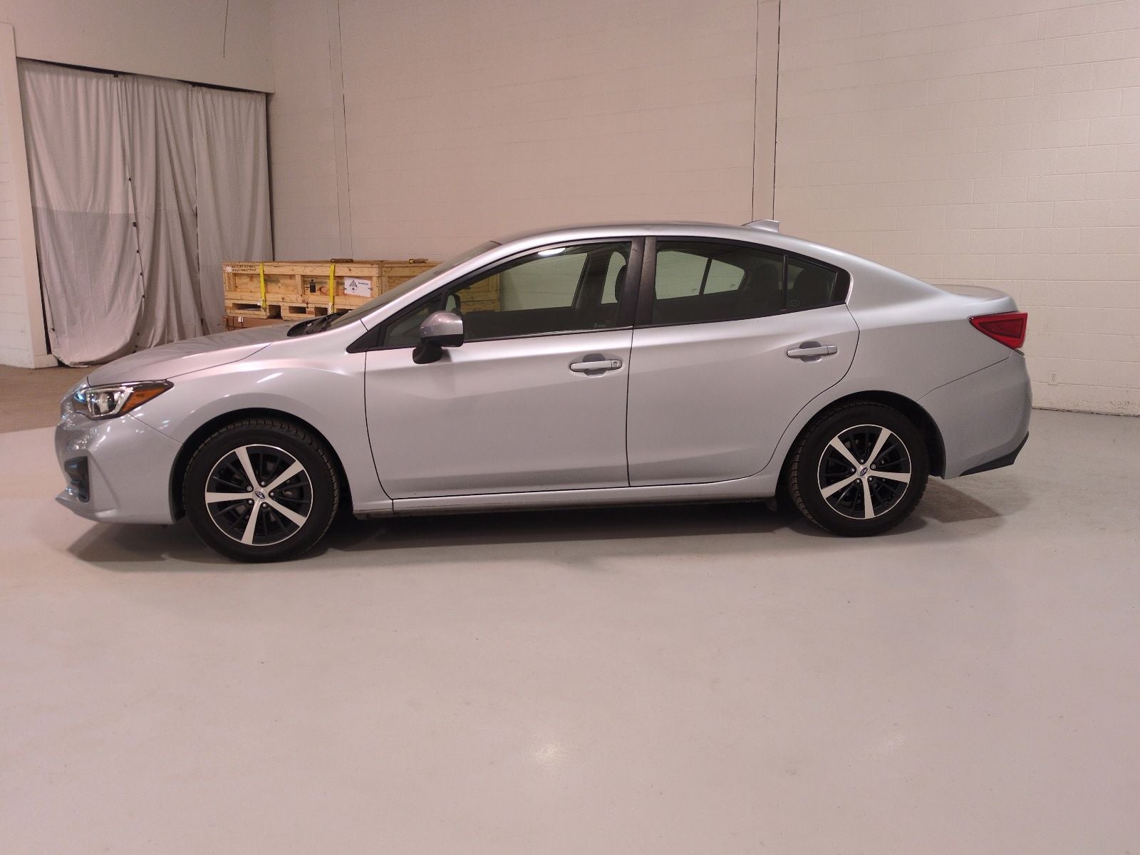 2019 Subaru Impreza 2.0i Premium