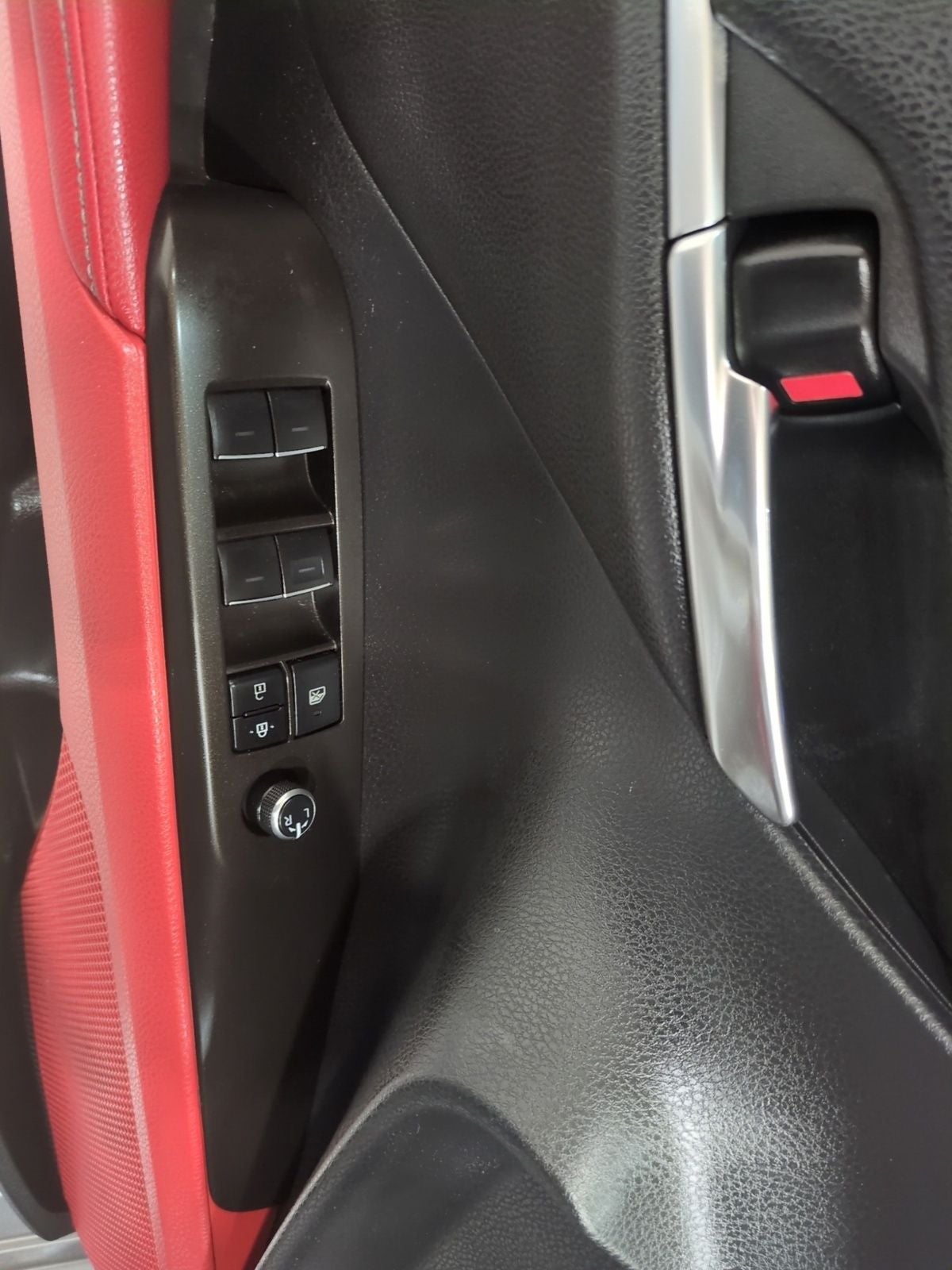 2021 Toyota Camry Hybrid XSE