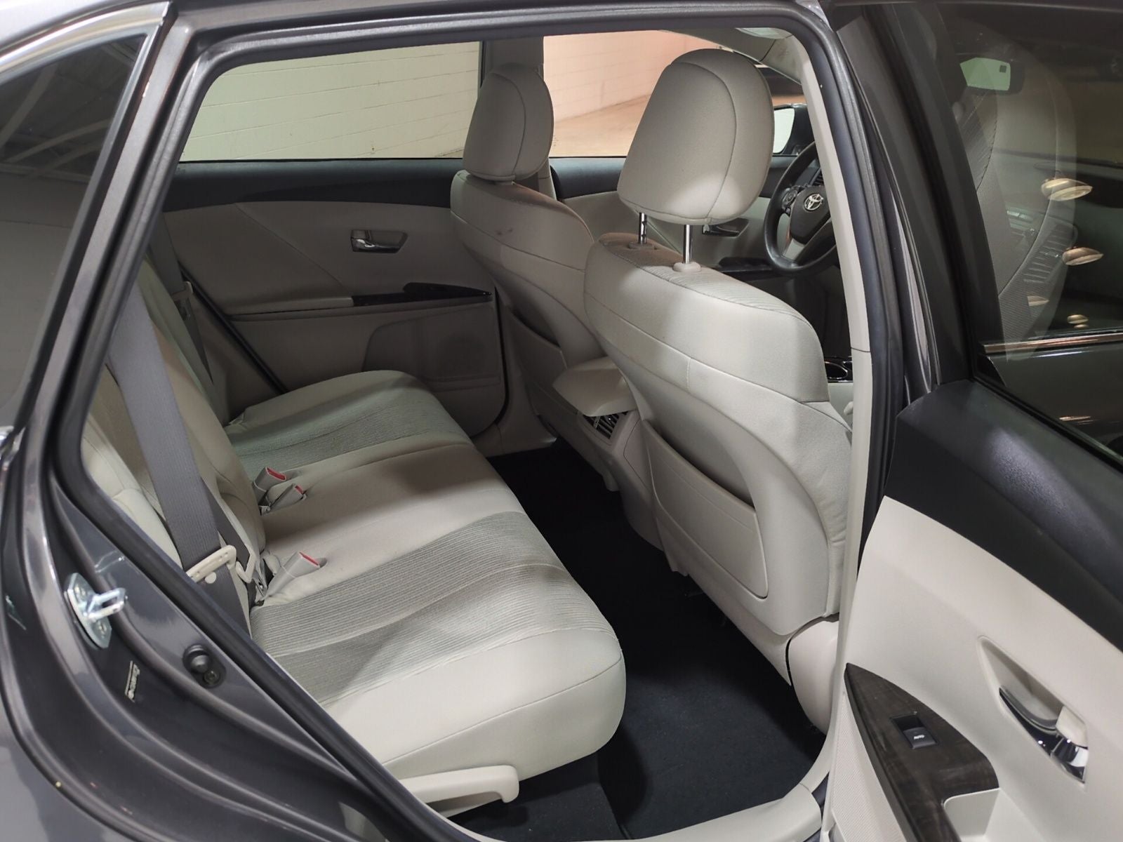2015 Toyota Venza LE