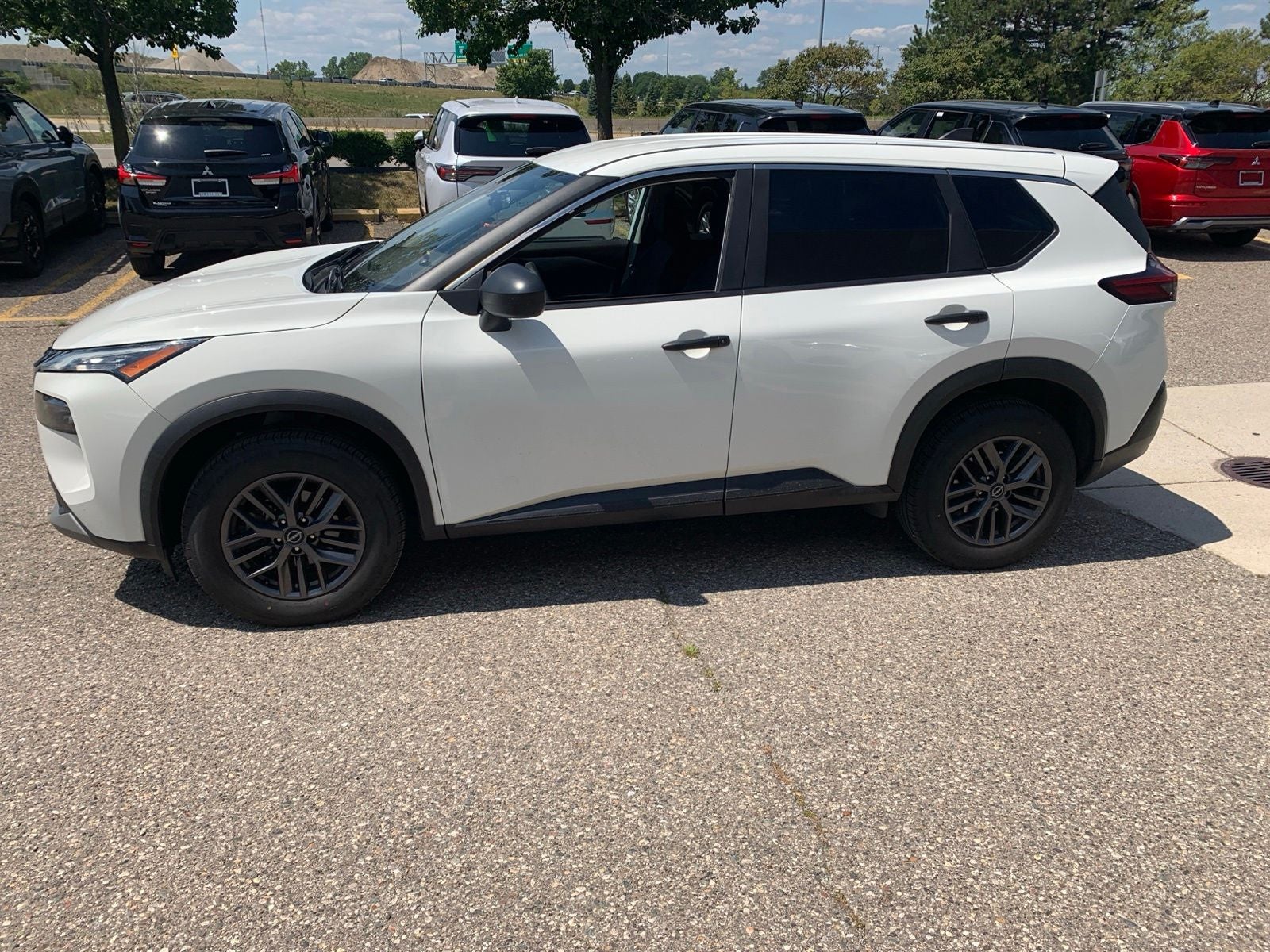 2023 Nissan Rogue S