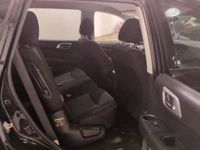 2020 Nissan Pathfinder S