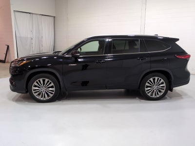 2021 Toyota Highlander Hybrid Platinum