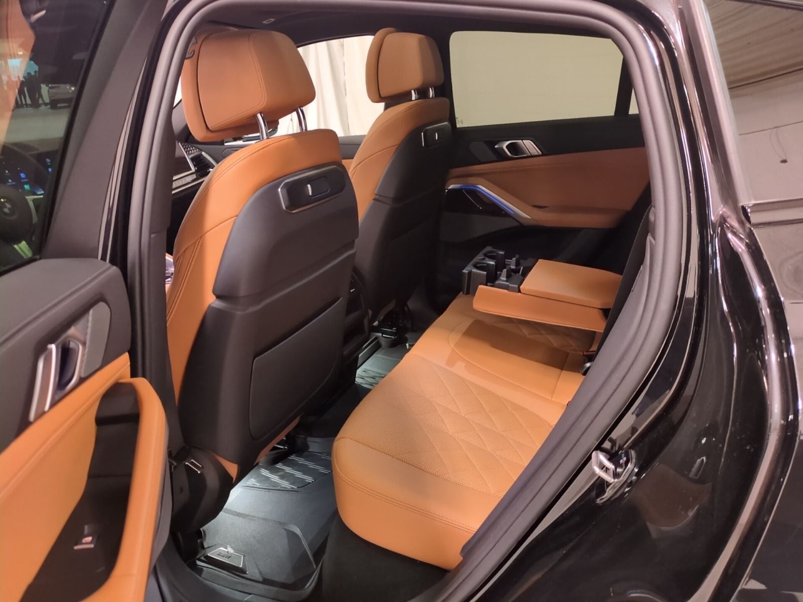 2024 BMW X6 xDrive40i