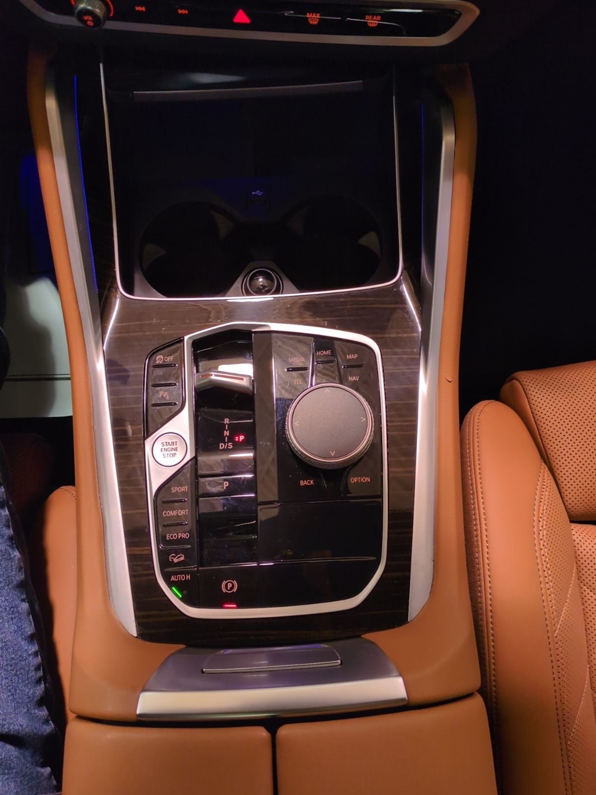 2024 BMW X6 xDrive40i