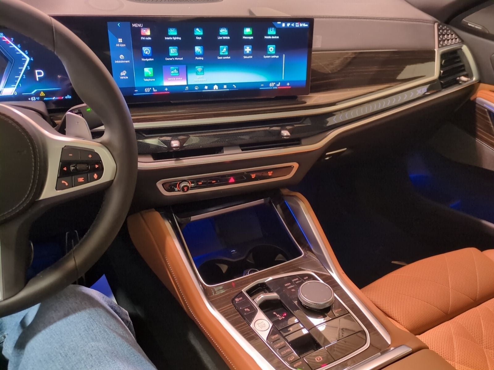 2024 BMW X6 xDrive40i