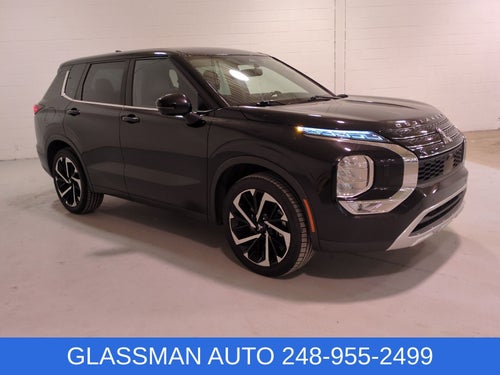2023 Mitsubishi Outlander SE