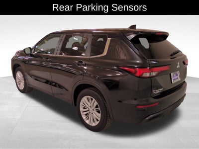 2024 Mitsubishi Outlander ES