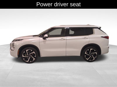 2023 Mitsubishi Outlander SEL