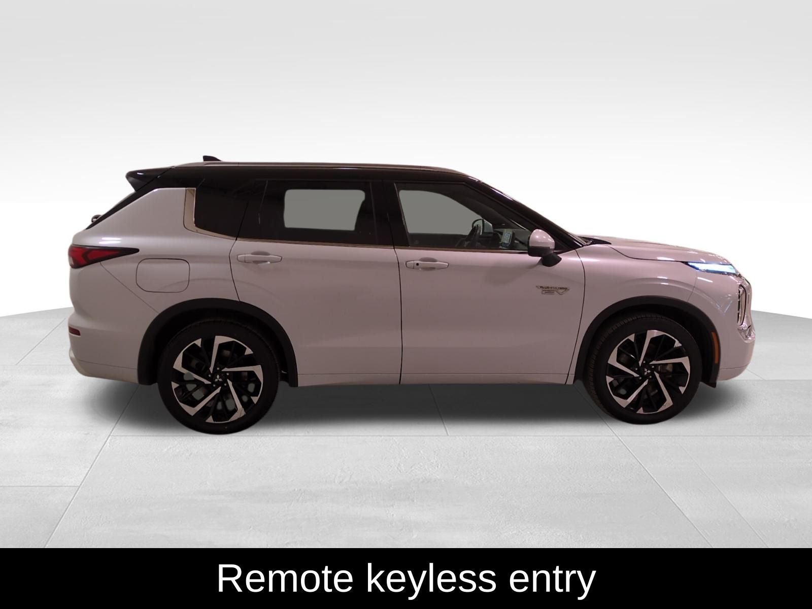 2023 Mitsubishi Outlander PHEV SEL