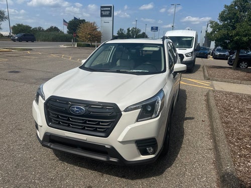 2024 Subaru Forester Premium