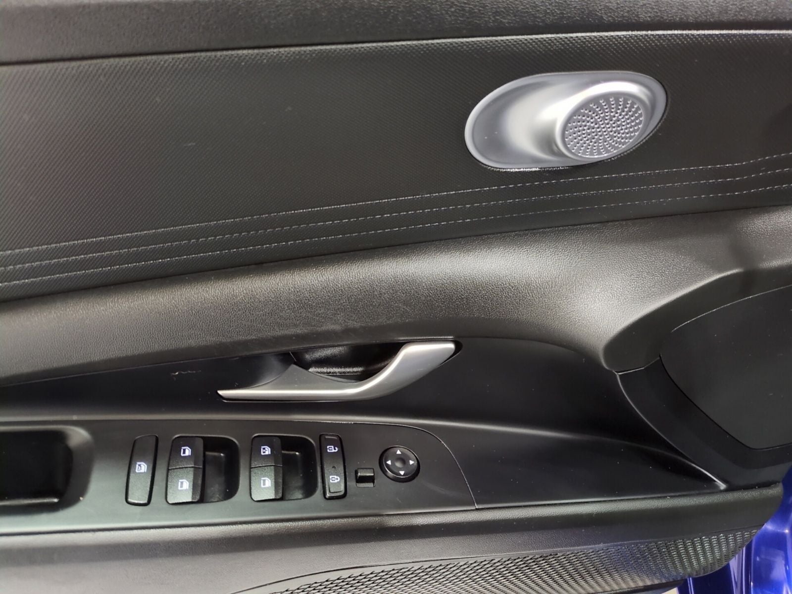2023 Hyundai Elantra Hybrid Blue