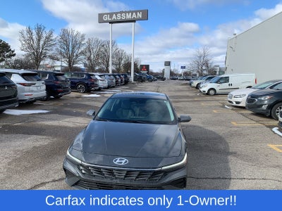 2025 Hyundai Elantra Hybrid Limited