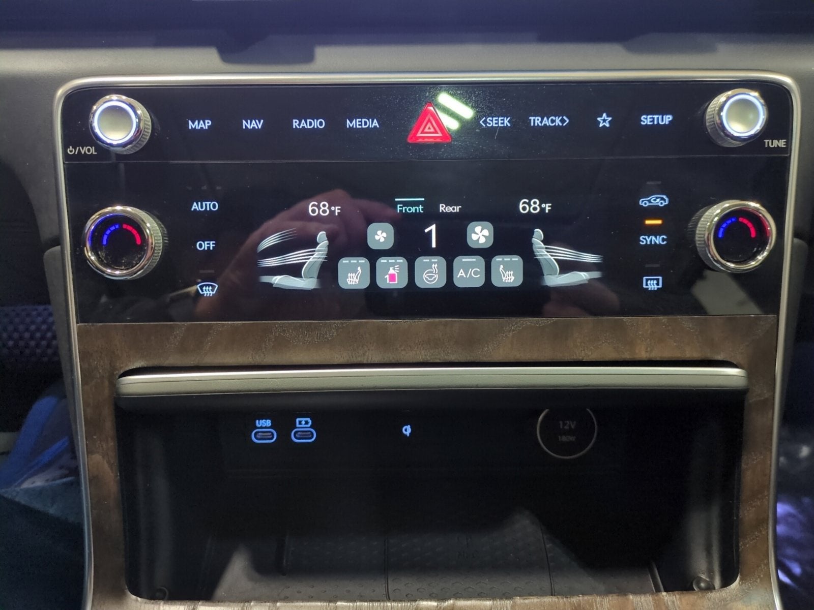 2025 Genesis GV80 2.5T