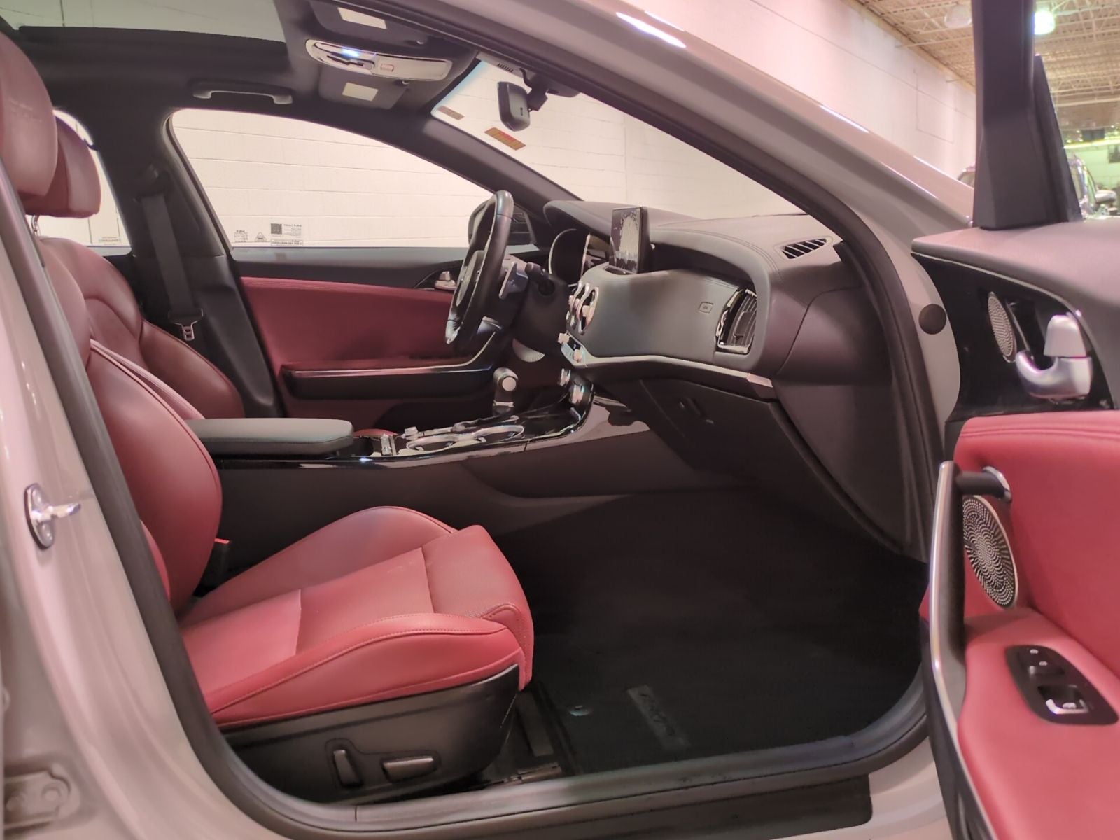 2023 Kia Stinger GT-Line