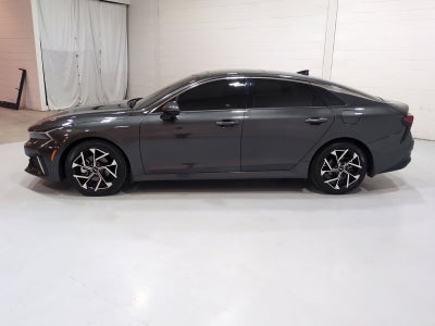 2025 Kia K5 EX
