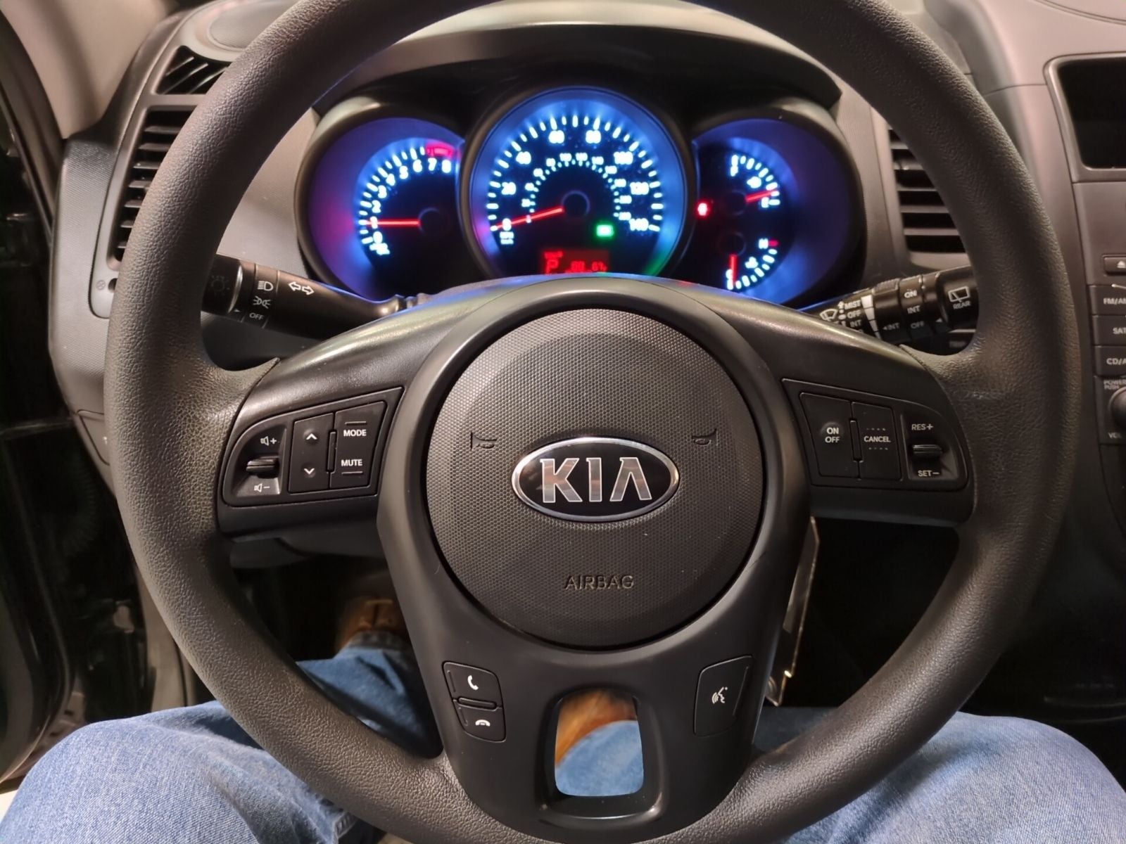2013 Kia Soul Base