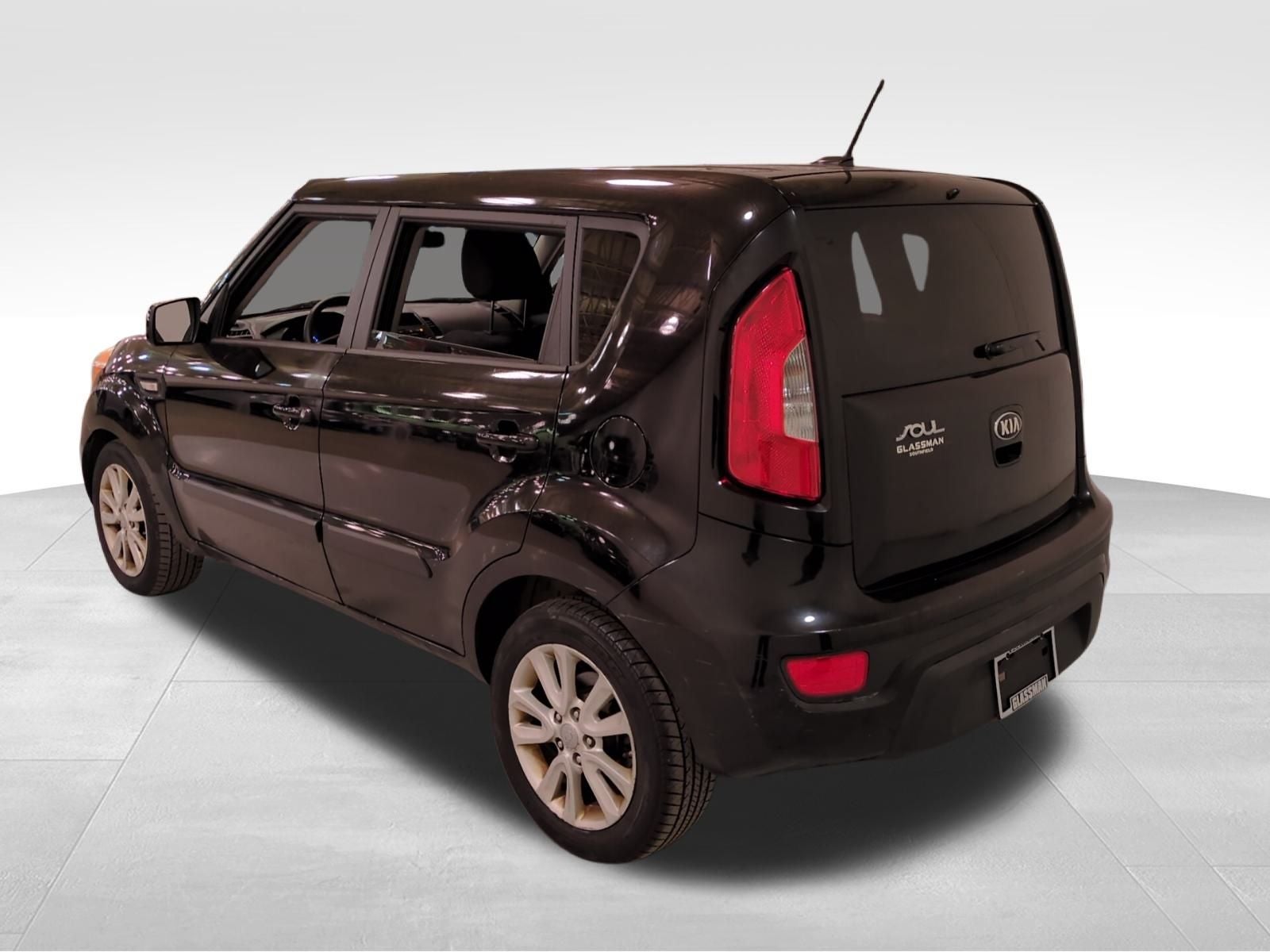 2013 Kia Soul Base