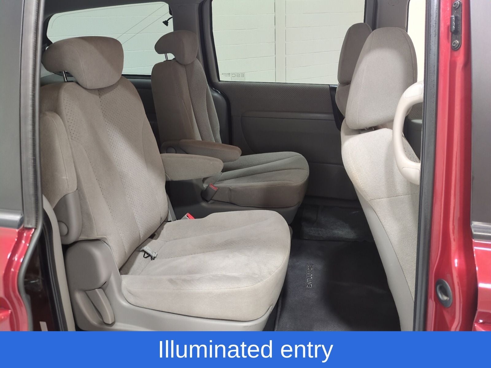 2008 Hyundai Entourage GLS
