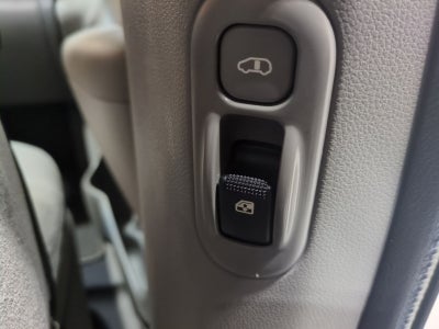 2008 Hyundai Entourage GLS