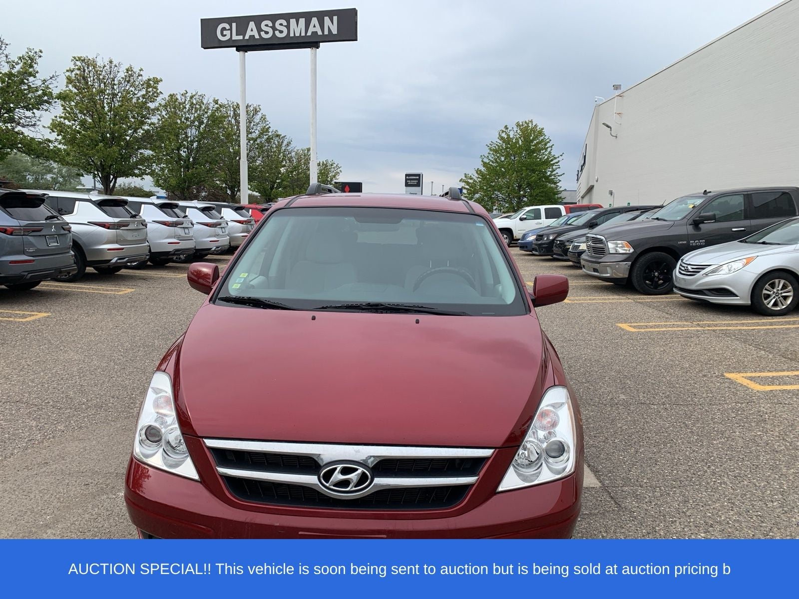 2008 Hyundai Entourage GLS