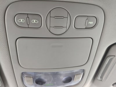 2008 Hyundai Entourage GLS