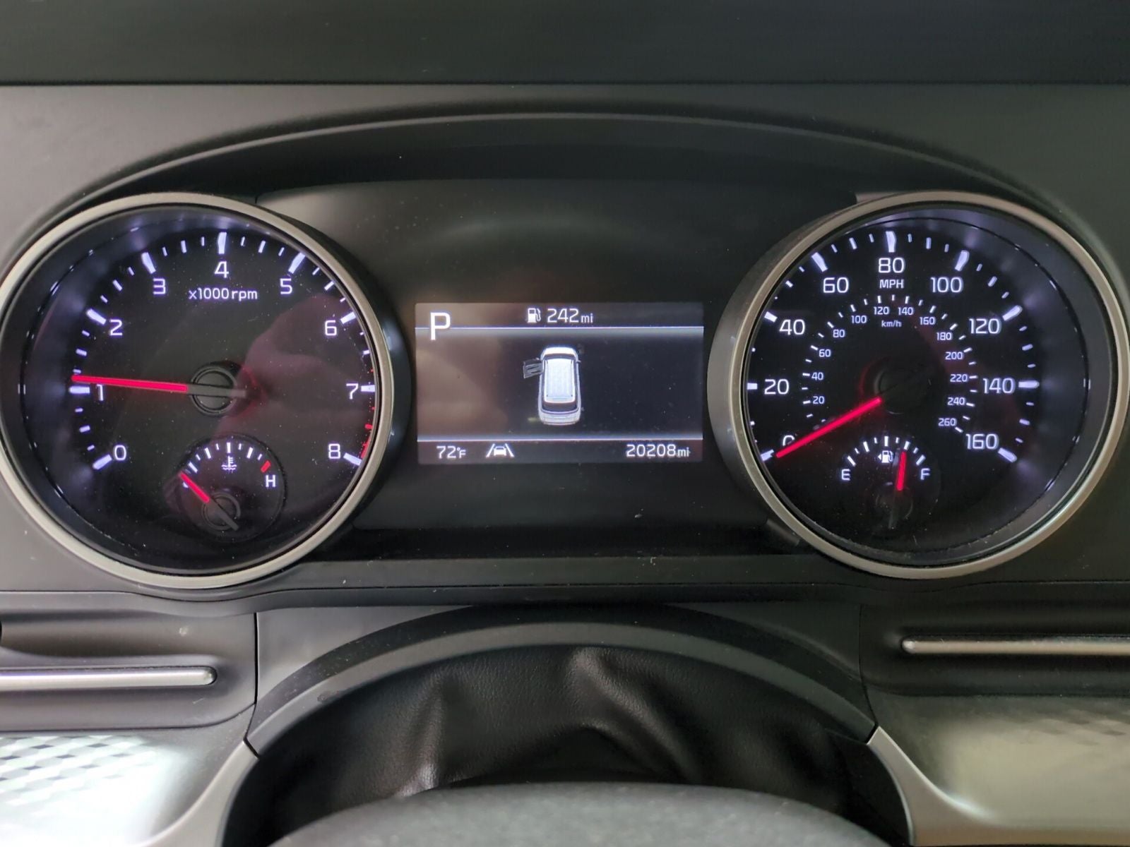 2024 Kia Carnival LX