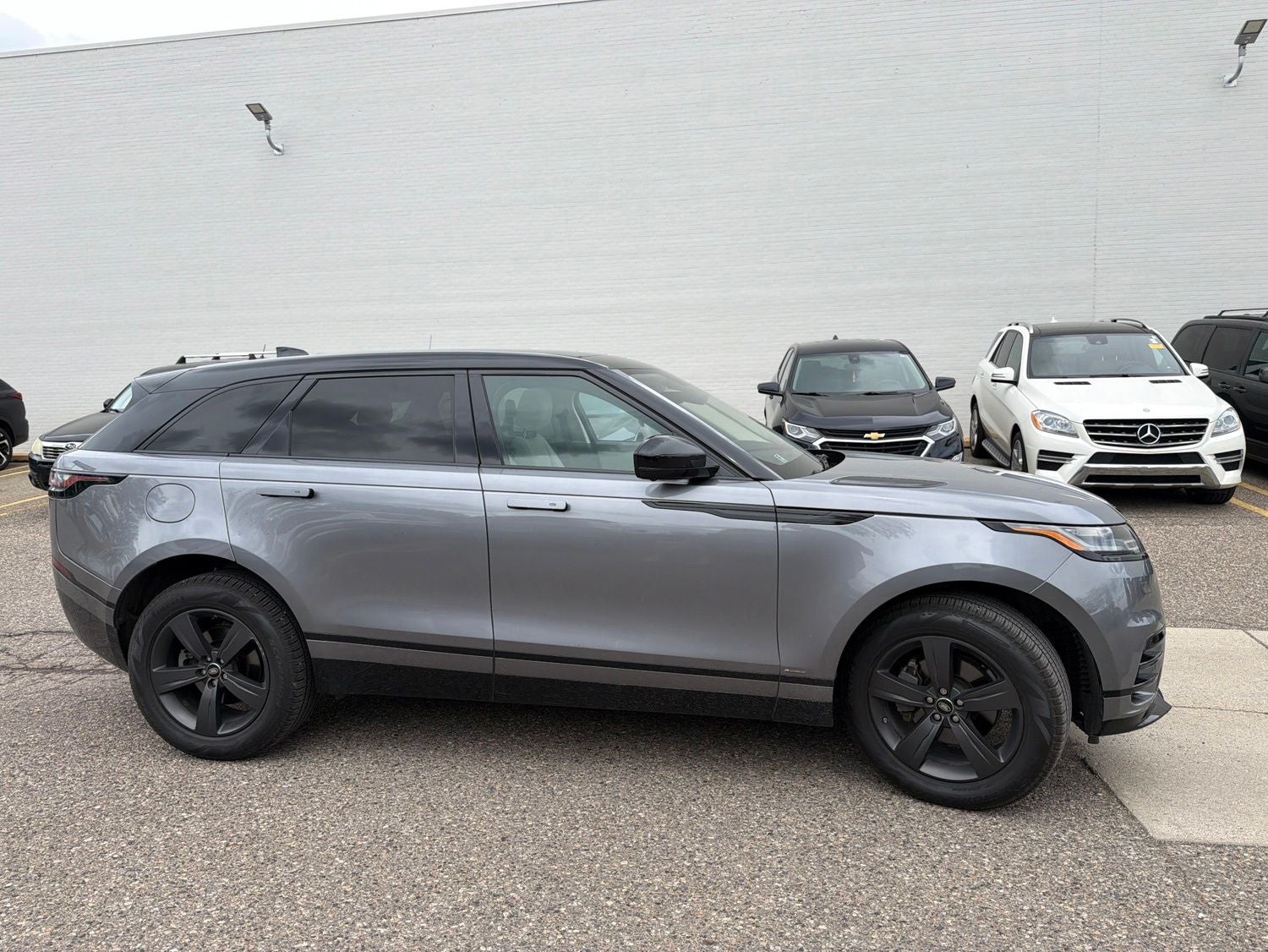2020 Land Rover Range Rover Velar P250 R-Dynamic S