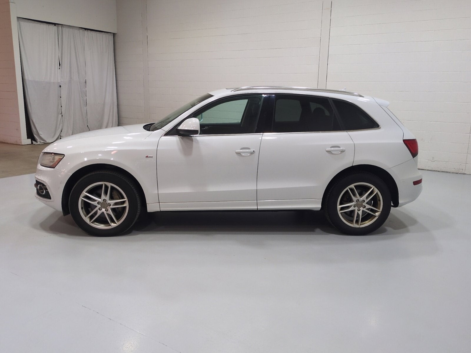 2014 Audi Q5 3.0T Premium Plus quattro