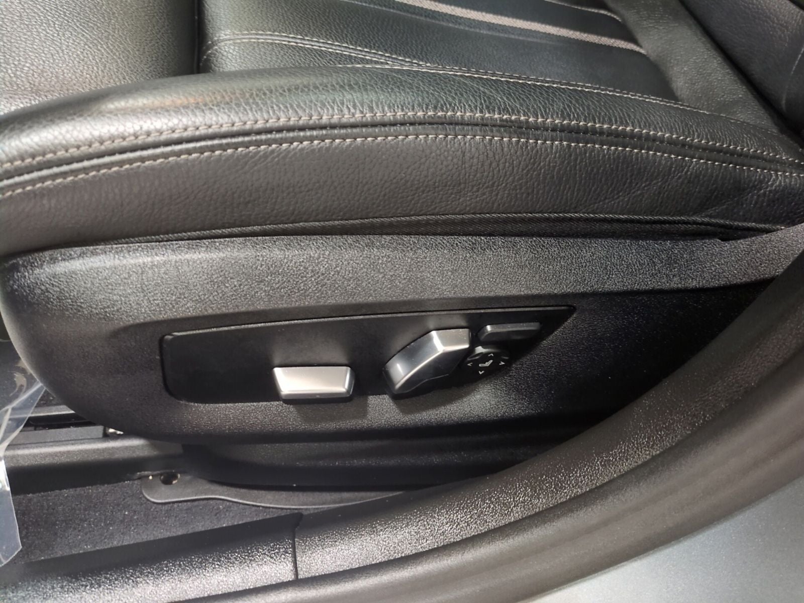 2023 BMW 5 Series 540i xDrive