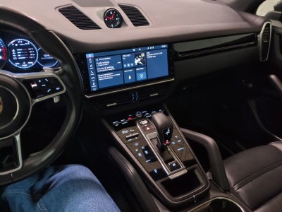 2021 Porsche Cayenne Base