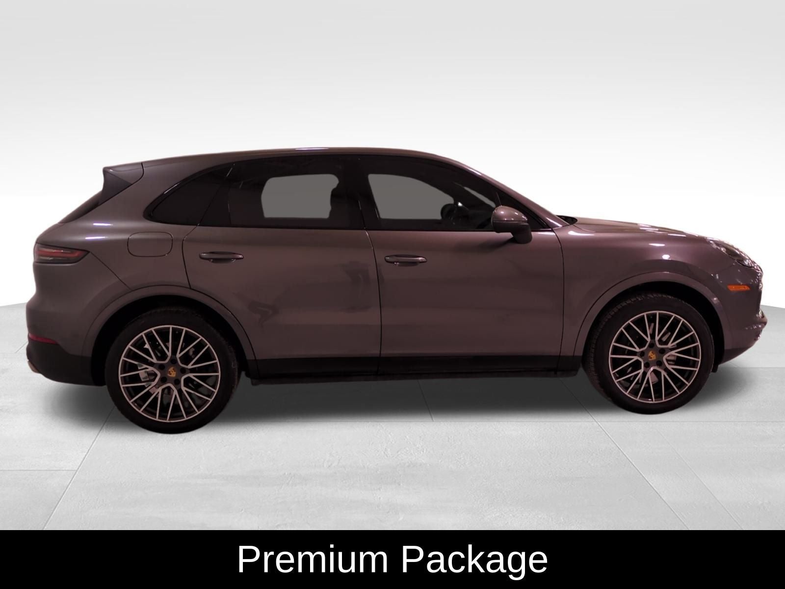 2021 Porsche Cayenne Base