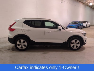 2019 Volvo XC40 Momentum