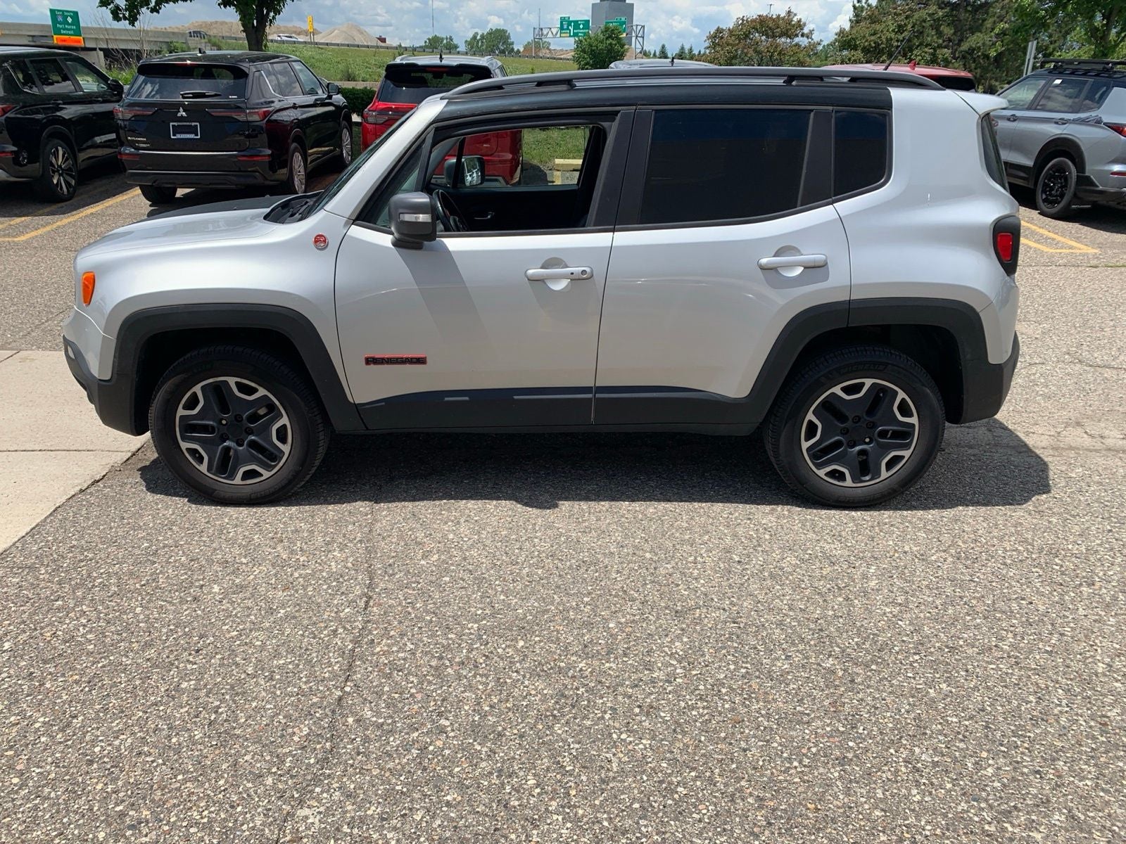 2015 Jeep Renegade Trailhawk